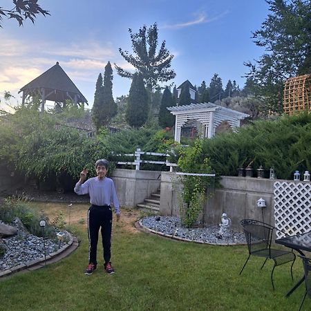 Lakeview House With 4 Rooms Kelowna Near Downtown & Knox Moutain Exterior foto