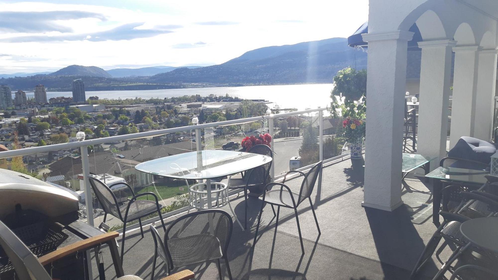 Lakeview House With 4 Rooms Kelowna Near Downtown & Knox Moutain Quarto foto